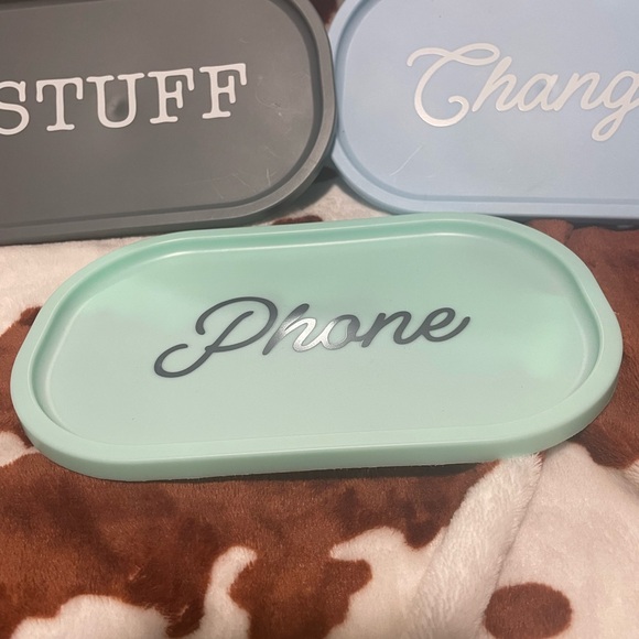 Set of 3 Decorative Trays - Stuff, Change, Phone - Picture 2 of 2